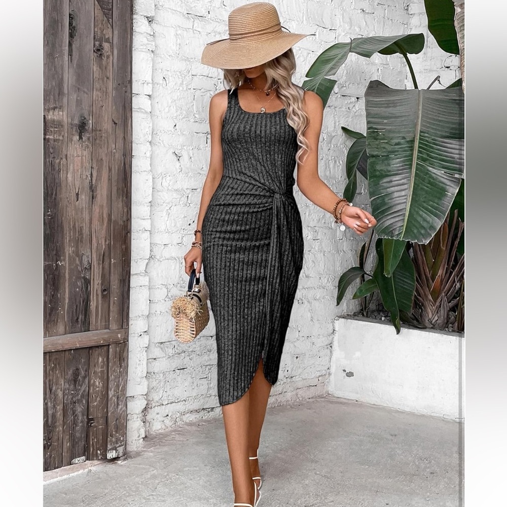 Ribbed knit twist front midi dress - Picture 6 of 7
